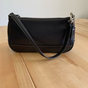 Vintage Coach Leather Shoulder Bag/Wristlet